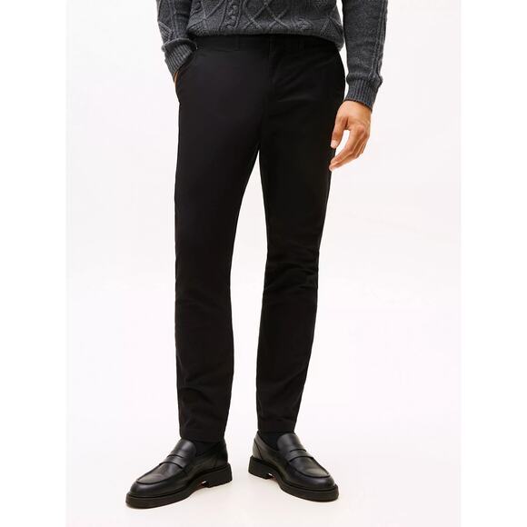 Tommy Hilfiger Slim Fit Black Chino Pants • 30 × 30 - Picture 3 of 10